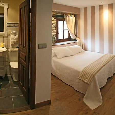 Hotell Restaurante Casa Juanchu *